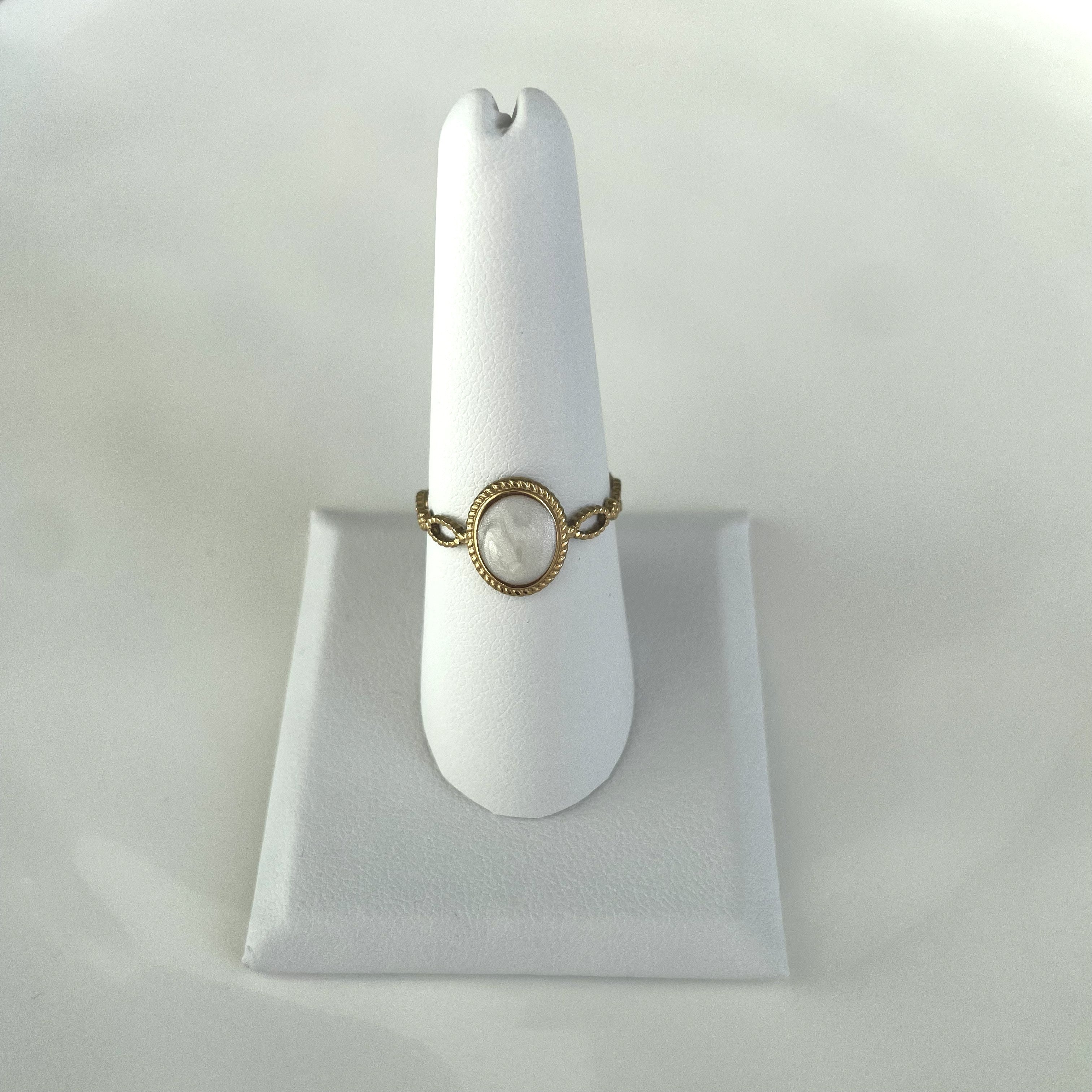 Nacre Rope Ring